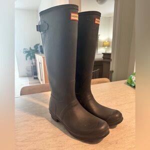 Matte Black Hunter Boots